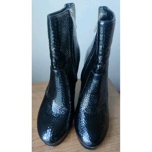 Aldo Womens Platform Ankle Boots Black Snake Print Side Zip Size 8 **See Pics**